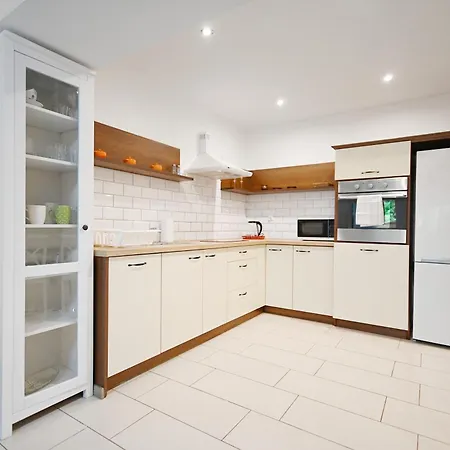 アパート Victus Apartament Skandynawski ソポト